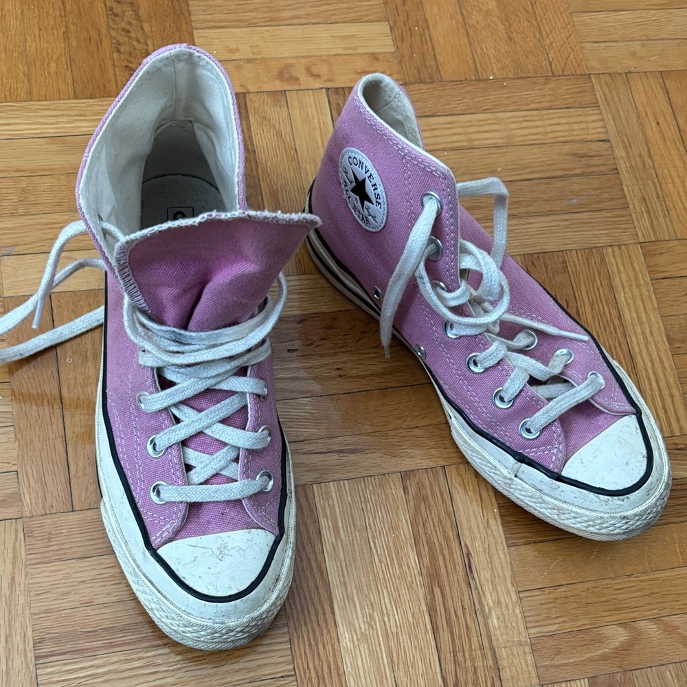 Converse pink women’s high-top sneakers